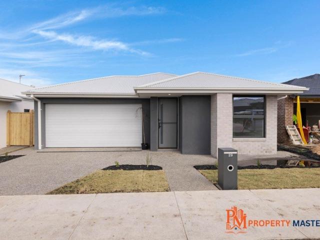 FOUR BEDROOM LUXURIOUS HOME IN BONSHAW