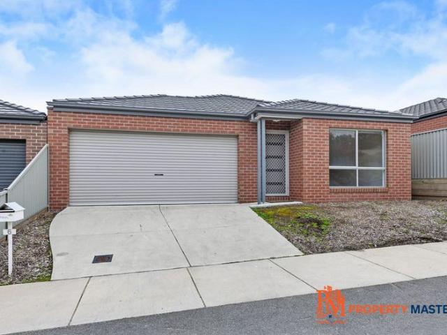FOUR BEDROOM MODERN FAMILY HOME IN MT PLEASANT
