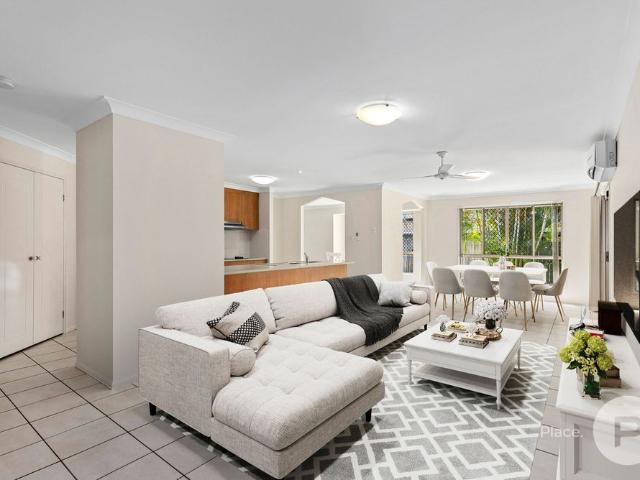 FOUR BEDROOM SINGLE LEVEL IN PRIME LOCATION