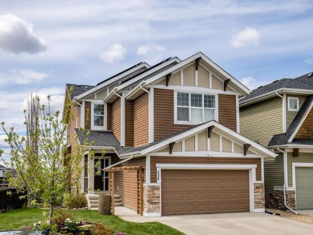 FOUR Bedroom, Pristine Home, Close to School, Beautiful View — 4 Bedrooms+ Den House