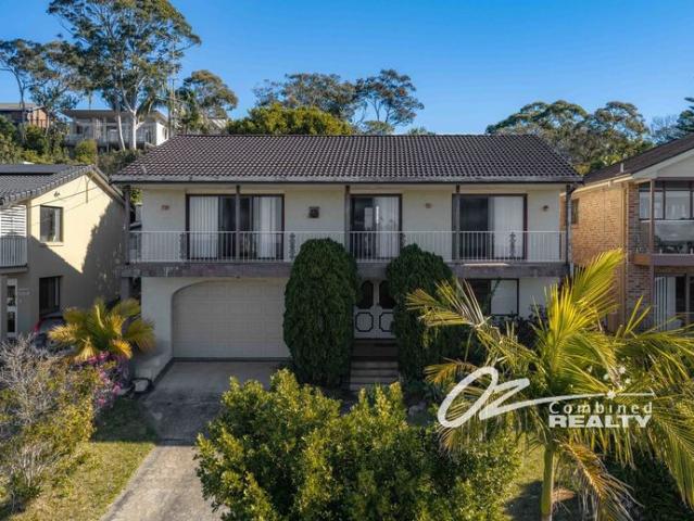 FOUR BEDROOM PROPERTY WITH OCEAN VIEWS