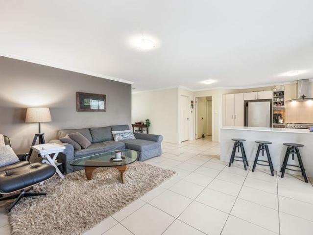 Four Bedroom Townhouse in a Prime Position