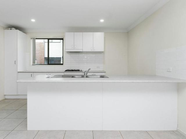 Four Bedroom Townhouse in Thornton