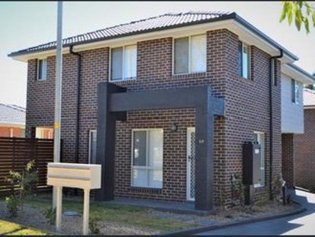 FOUR BEDROOM TOWNHOUSE