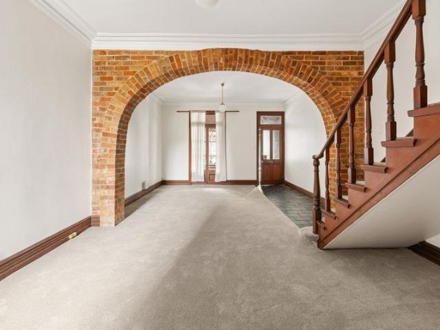 Four bedroom terrace on edge of CBD. Fresh paint, new carpet