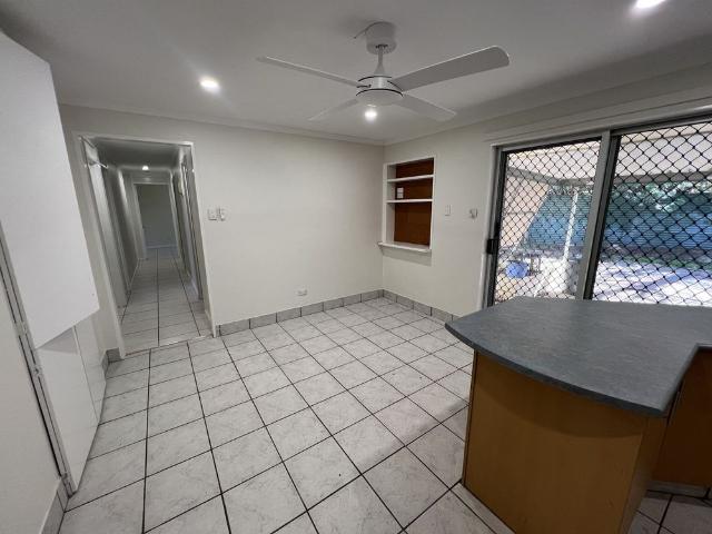 Four bedroom, two bathroom home in Araluen