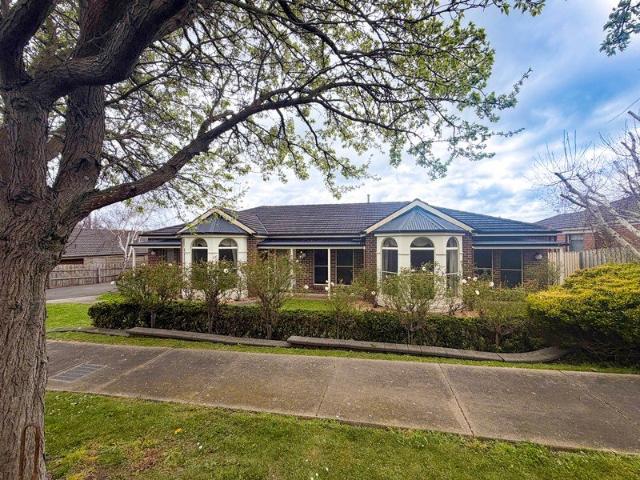 Four Bedrooms | North Warrnambool Beauty