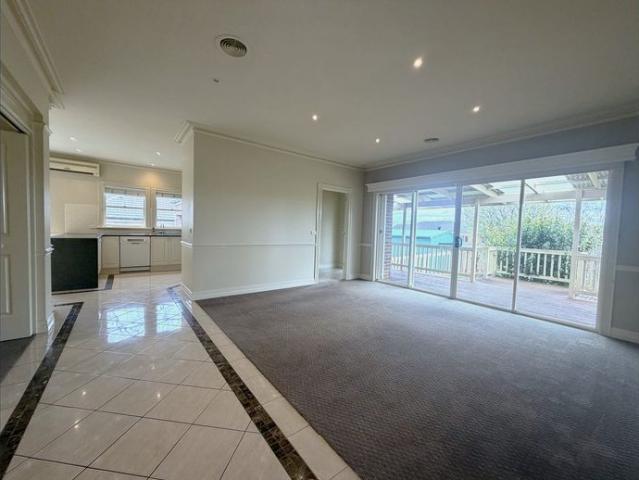 Four Bedrooms | North Warrnambool Beauty