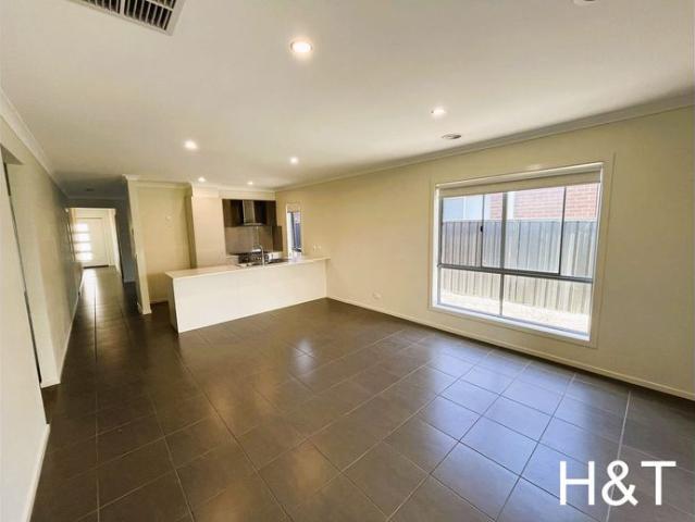 Four bedrooms Big House