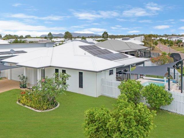 Four Bedrooms + Pool + Massive patio