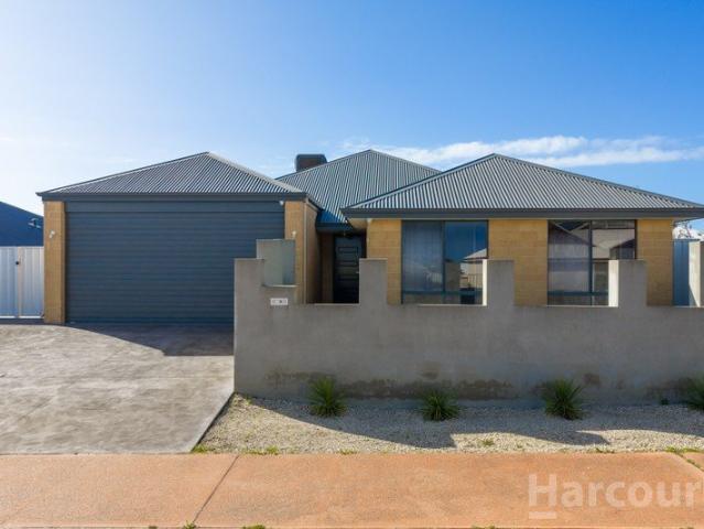 Four Bedrooms, Three Bathrooms and Huge Side Access!