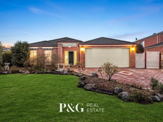 Four Living Areas & Fantastic Outdoor Entertaining!