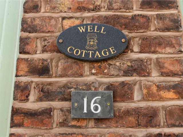 Fowler Street, Macclesfield, Cheshire SK10, 1 bed terraced house to rent, £975 pcm | PrimeLocation