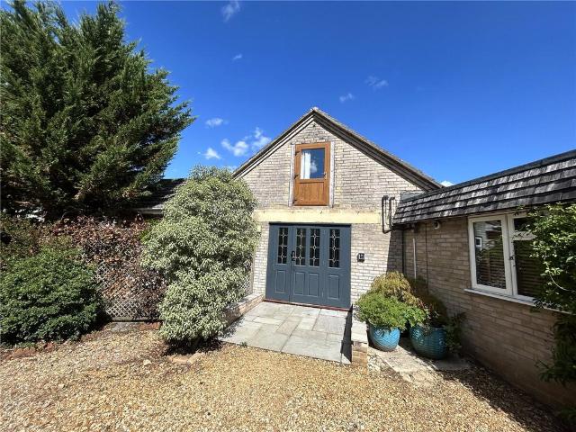 Fowlers Road, Salisbury, Wiltshire, SP1 1 bed apartment to rent £950 pcm £219 pw