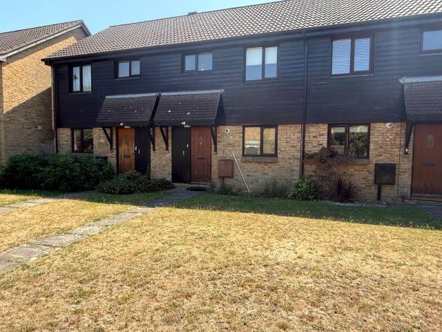 Foxwood Close, Feltham TW13, 3 bed terraced house to rent, £2,100 pcm | PrimeLocation