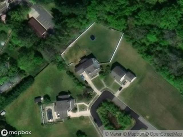 Fox Den Rd