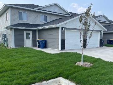 Fox Meadows Townhomes
