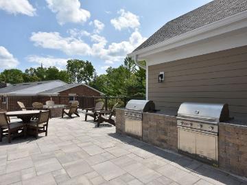 Fox Run Development 2 Bedroom Apartment for Rent at W63N456 Hanover Ave, Cedarburg, WI 53012