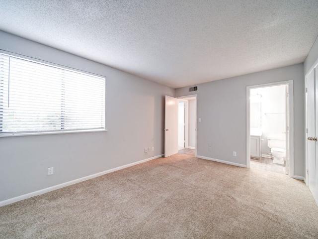 Foxcroft Apartments 1 Bedroom Apartment for Rent at 1010 Foxcroft Ln, Statesville, NC 28677