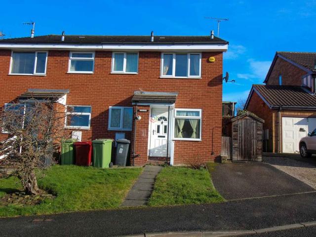 Foxcroft Drive, Killamarsh, S21 1 bed maisonette to rent £775 pcm £179 pw