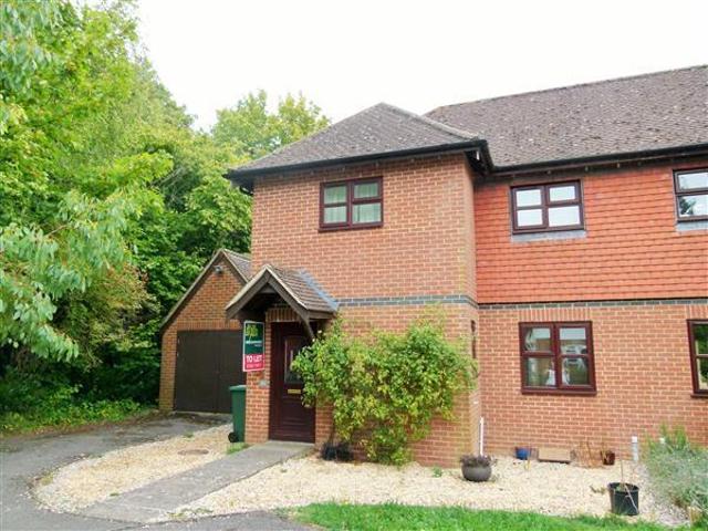 Foxdown,OVERTON 3 bed semi detached house to rent £1,650 pcm £381 pw