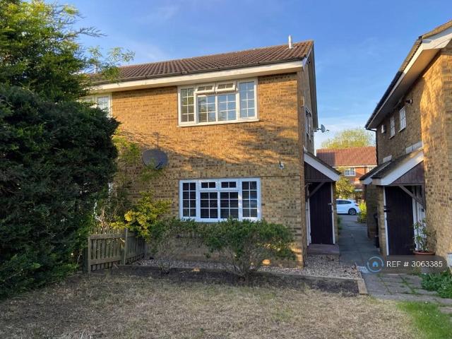 Foxglove Lane, Chessington, KT9 1 bed terraced house to rent £1,495 pcm £345 pw