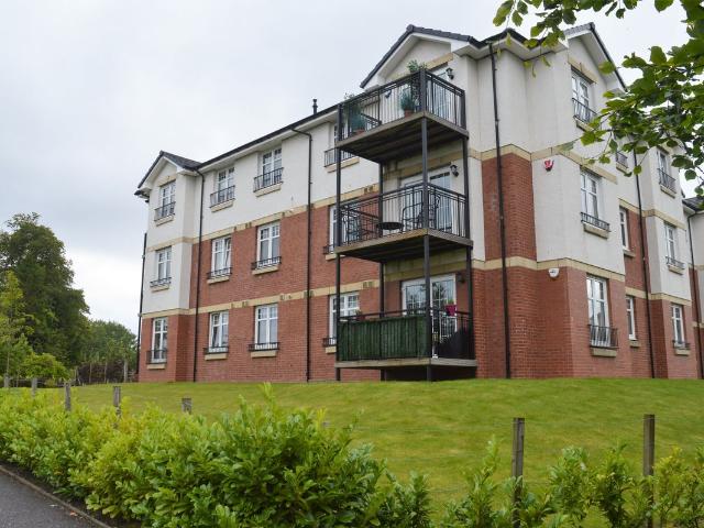 Foxglove Road, Newton Mearns G77, 2 bed flat to rent, £1,650 pcm | PrimeLocation