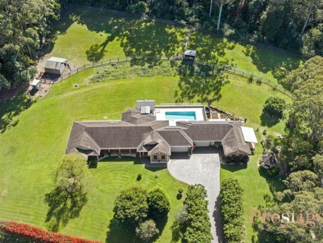 'Foxground' A Coastal Country Estate with Dual Living