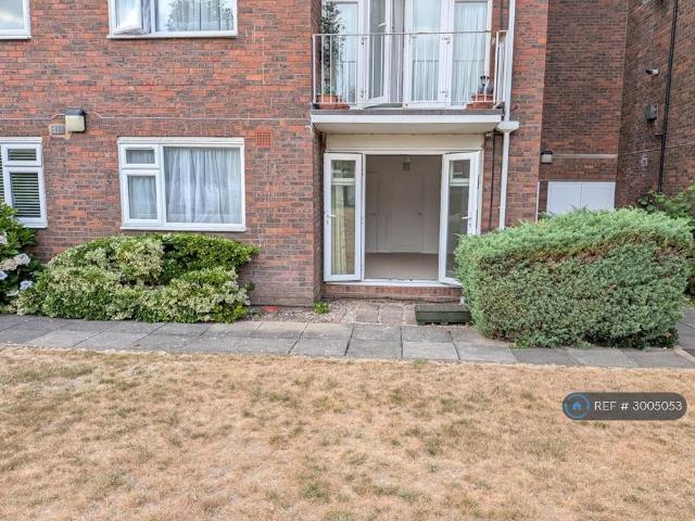 Foxgrove Road, Beckenham, BR3 1 bed flat to rent £1,475 pcm £340 pw