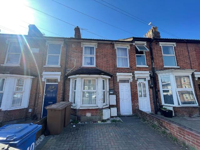 Foxhall Road, Ipswich IP3, 1 bed flat to rent, £850 pcm | PrimeLocation