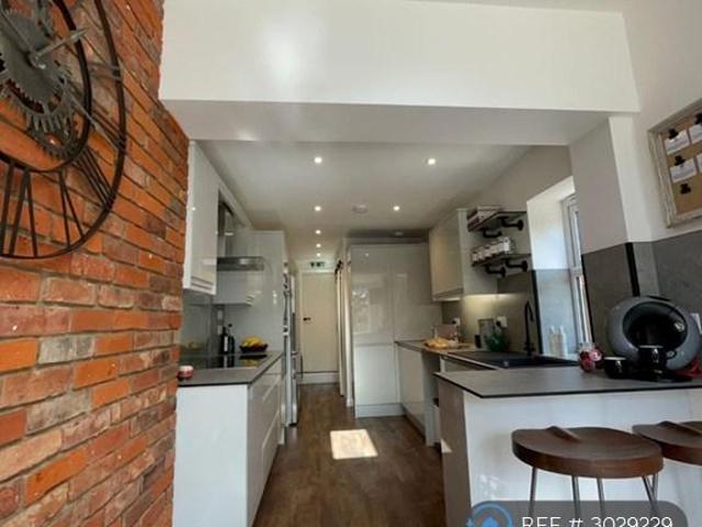 Foxhall Road, Ipswich, IP3 1 bed in a house share to rent £660 pcm £152 pw