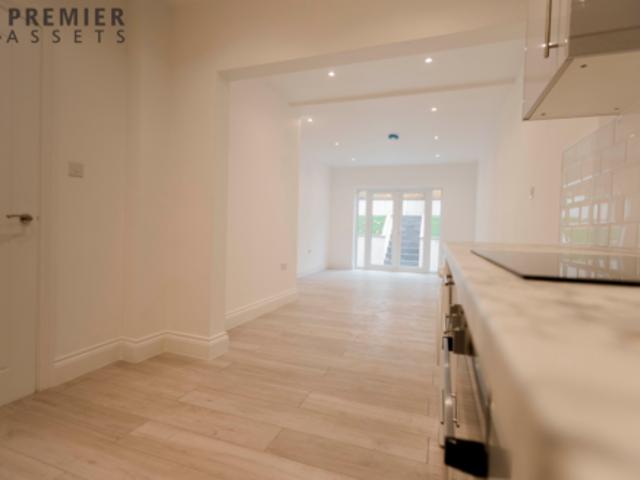 Foxley Lane Purley