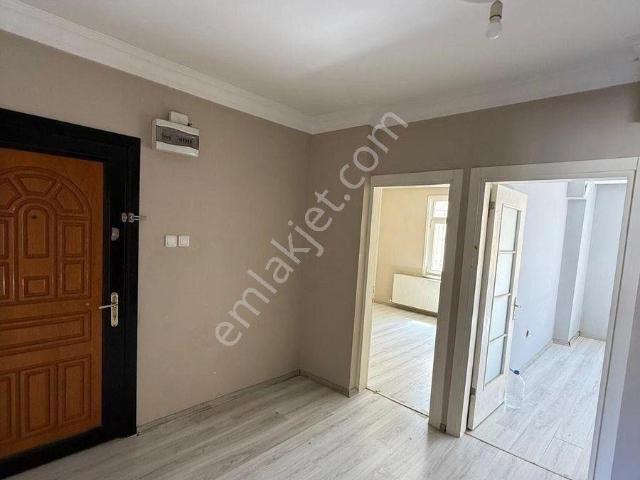 Fl Emlak Tan 3+1 Büyük Çamlıca Cami Yakınında