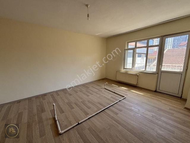 Fl Emlaktan 2+1 Arakat Bulgurlu Metroya 15 Dakika