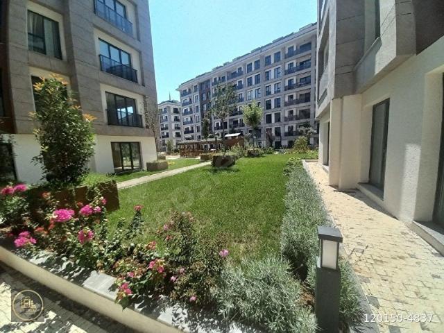 FL EMLAKTAN ZEYTİNBURNU ALYA MERKEZEFENDİ KONUTLARINDA 2+1 BALKONLU LÜKS DAİRE