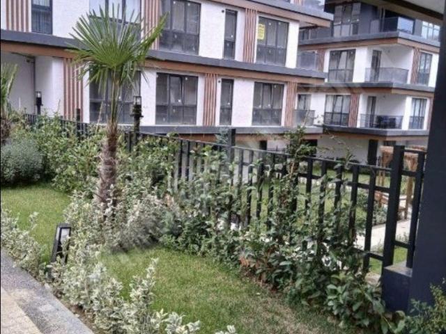 FL EMLAKTAN BEYLERBEYİ SİTEDE 1+1 YENİ SIFIR LÜKS KİRALIK DAİRE