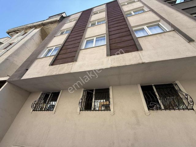 Fl Emlaktan Cengiz Topel Yakını 2+1 Yüksek Giriş