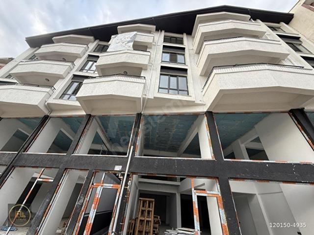 FL EMLAKTAN ERBAA ÇARŞI YAKINI 4+1 160 M2 SIFIR ARAKAT