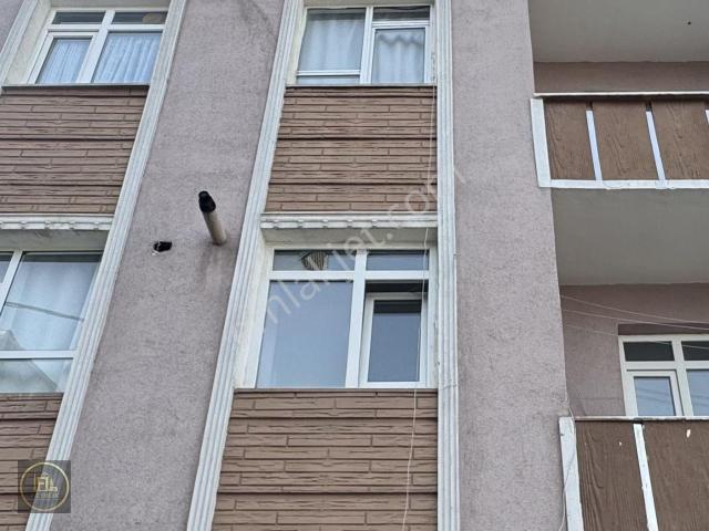 Fl Emlaktan Geniş Ferah 2+1 Metroya Çok Yakın