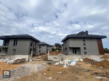 FL EMLAKTAN ŞİLE SAHİLKÖYDE VİLLA ELİT SİTEDE 7+1 255M2