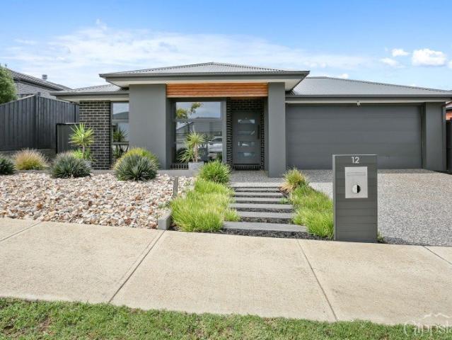 Flowing Layout, Premium Finishes & Outdoor Entertaining