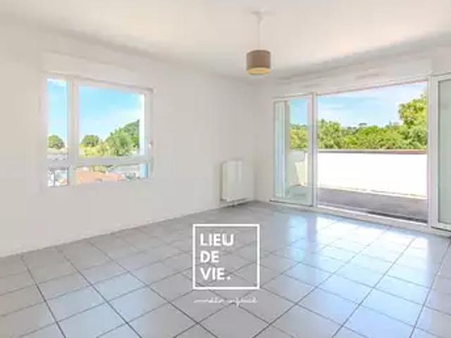 Floirac 33270 Achat / Vente appartement 4 pièces t4 au dernier étage terrasse