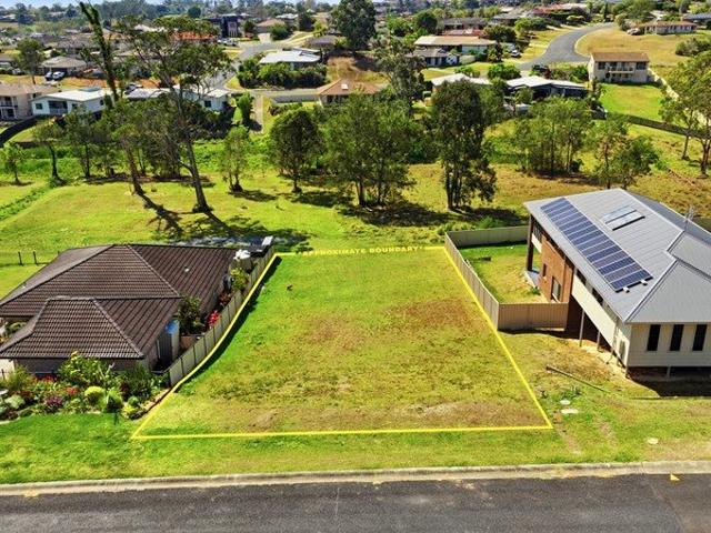 FLOOD FREE LAND IN FAMILY FRIENDLY CUL DE SAC