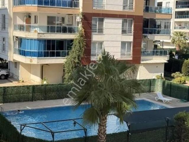 Flora Cıty'de 3+1 Doğalgazlı Kiralık Daire, Havuzlu