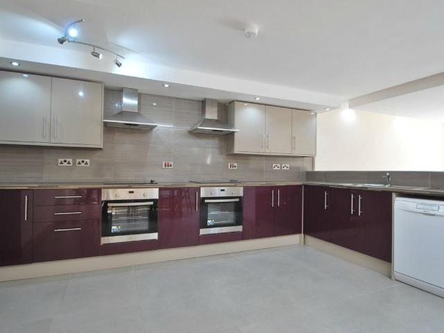 Flora Street, Cathays CF24, 9 bed terraced house to rent, £5,175 pcm | PrimeLocation