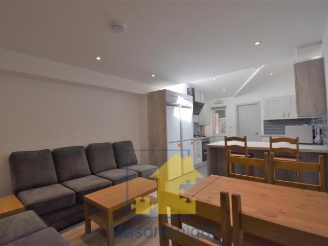 Florence Buildings, Metchley, B29 6EH, United Kingdom | 6 bed townhouse for rent #134708428 | Rentberry