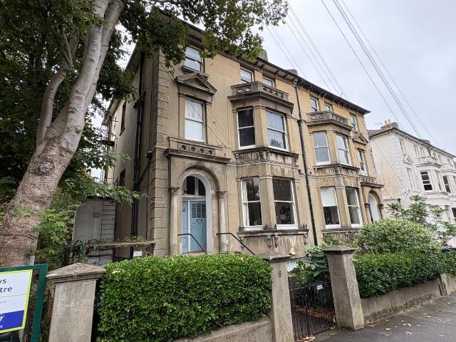 Florence Road, Brighton BN1, 1 bed flat to rent, £1,300 pcm | PrimeLocation