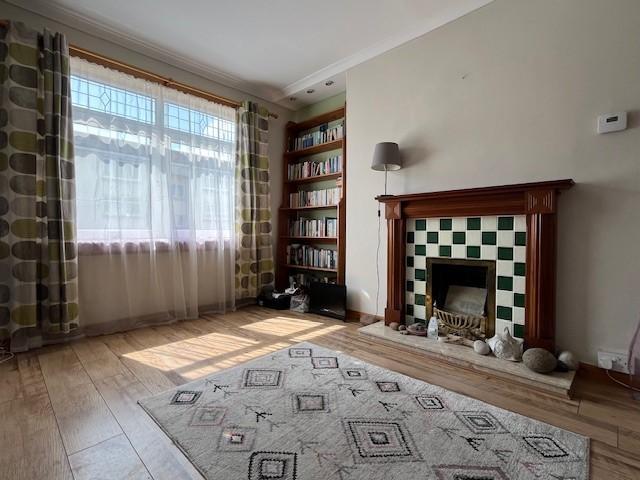 Florence Street, Greenock, PA16 3 bed flat to rent £800 pcm £185 pw