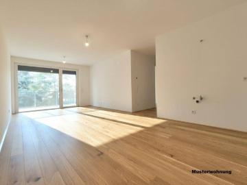 FLORIANI – Quartier am Tullnerfeld Stilvolle Eckwohnung mit großer Terrasse & Garten Viele Extras für ihr Wohlbefinden Nähe Bahnhof Tullnerfeld PROVISIONSFREI