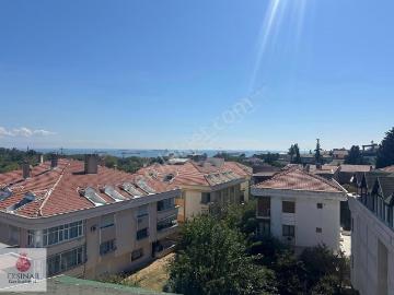 Florya Basınköy'de Deniz Manzaralı 4+1 Satılık Dubleks Daire